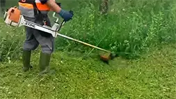Video prikaz košenja trave motornim trimerom | Preduzimač