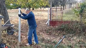 Prikaz radova na montaži metalne kapije | Video